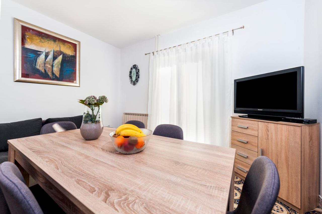 Apartment Ivo Rovinj Exterior photo